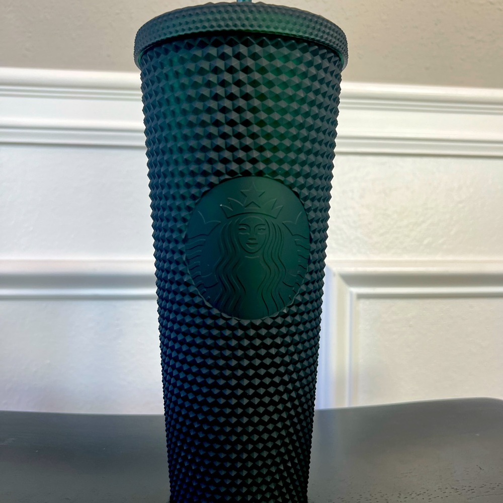 Starbucks Classic Dark Matte Green Studded Venti Tumbler and Straw